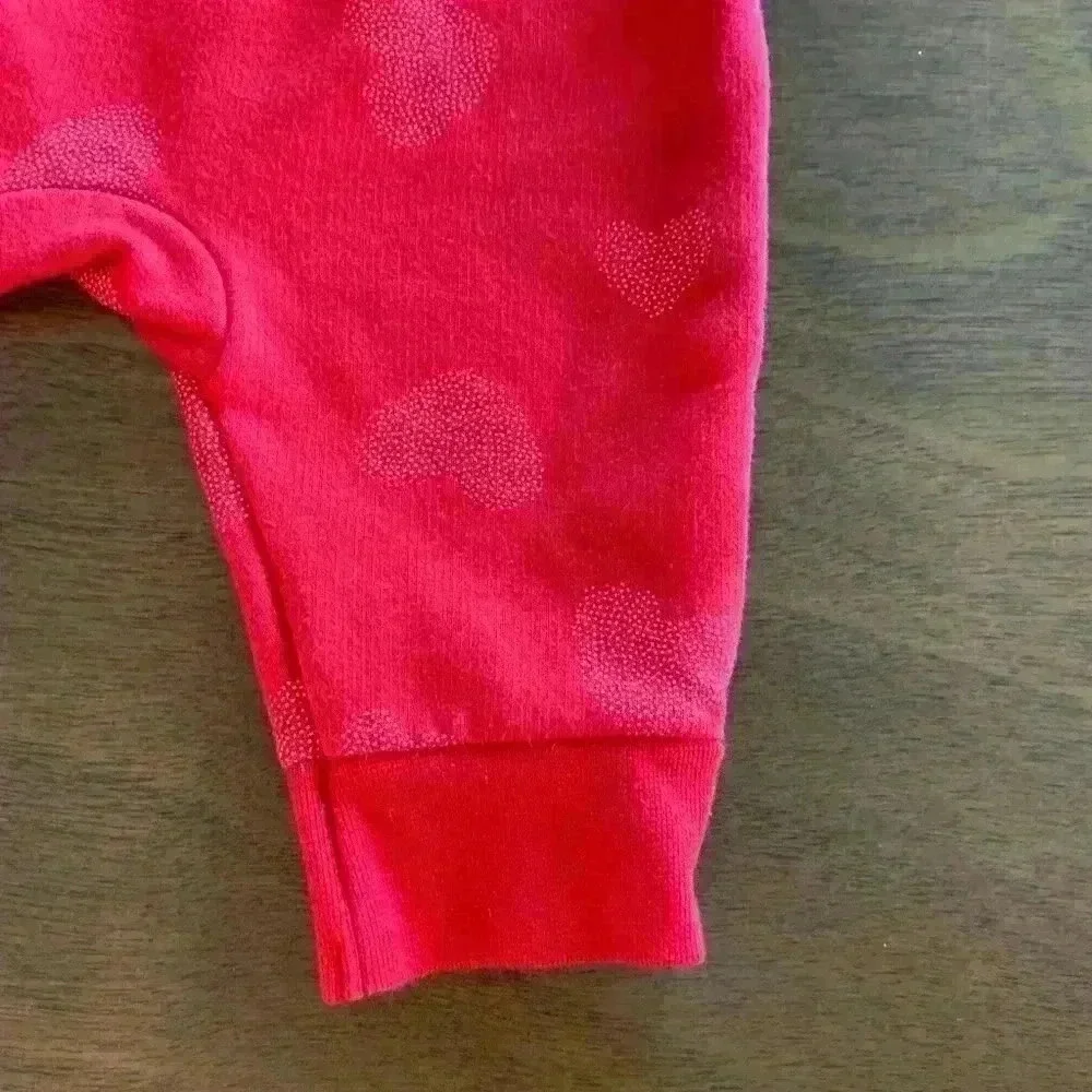 Cat & Jack Newborn Baby Valentine Outfit Sweat Shirt & Pants Red 0-3 Months